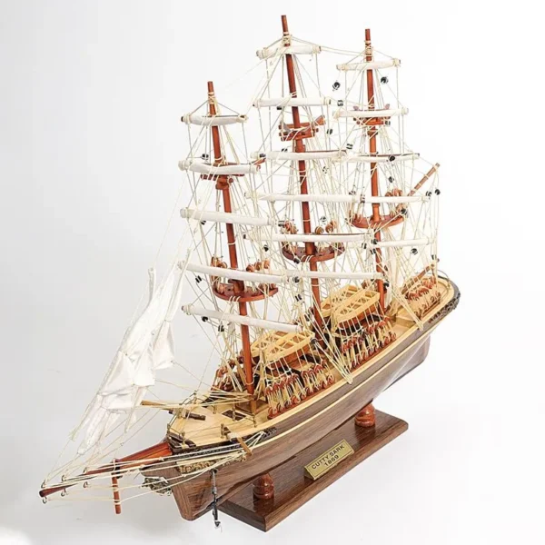 44373-Cutty-Sark-Replica-3